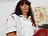 Olgun Hemşire Sikiş izle
